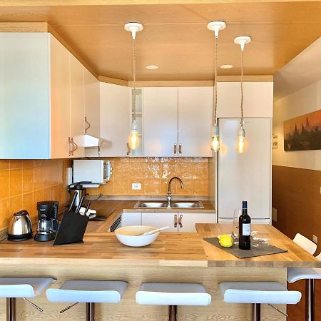 Coconut Friendly Holiday Home 플라야 델 잉글스 외부 사진