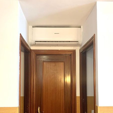 Coconut Friendly Holiday Home 플라야 델 잉글스 외부 사진