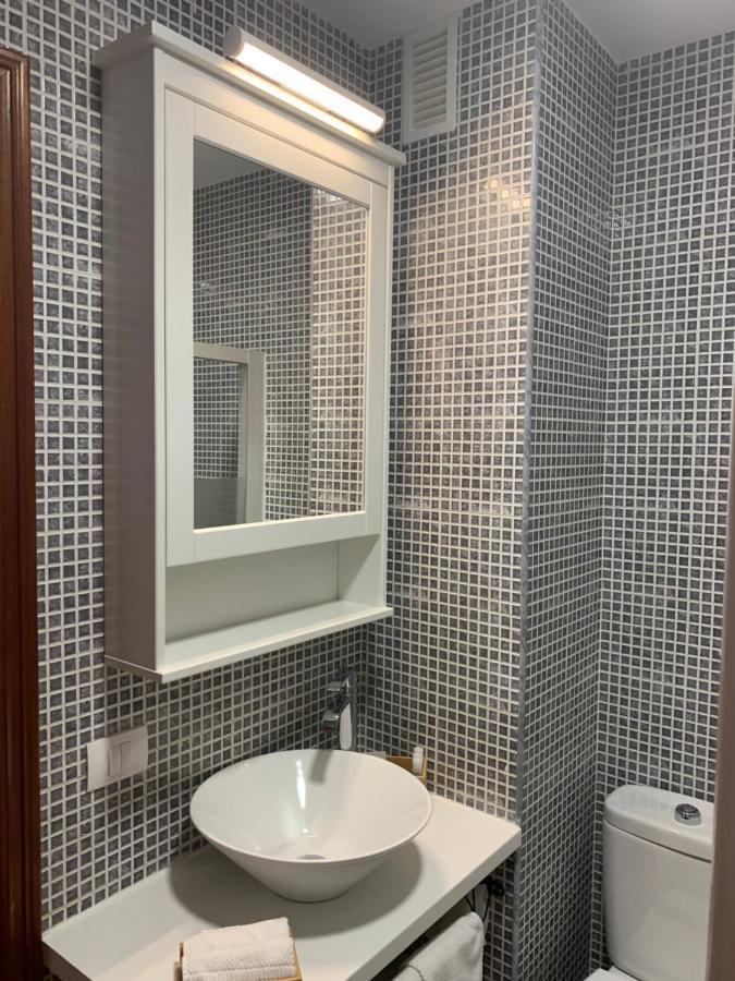 Coconut Friendly Holiday Home 플라야 델 잉글스 외부 사진